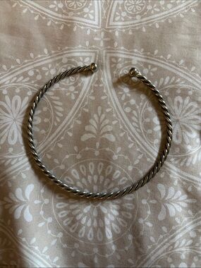 Twisted Metal Open Cuff Necklace/Choker in Silver Tone